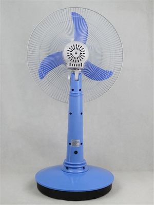 Blue Color 12V Solar Table Fan , Air Cooling 16 Inch Oscillating Table Fan